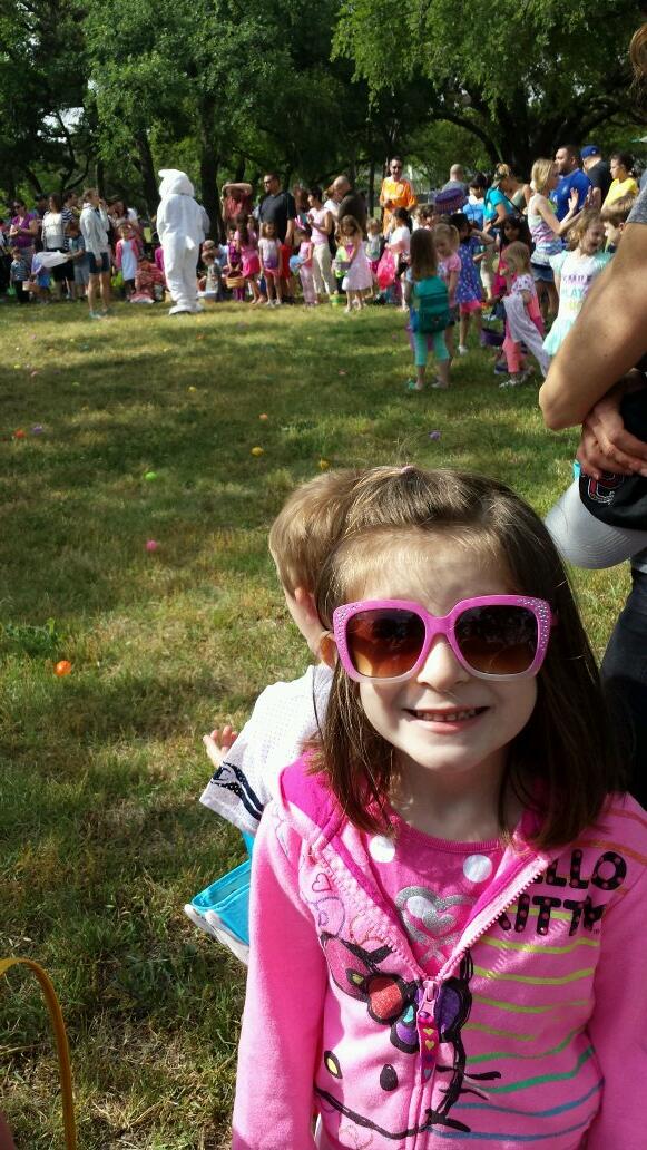 400 kids hunting for eggs @ Brushy Creek. Tackle em if you have to, Lilly!