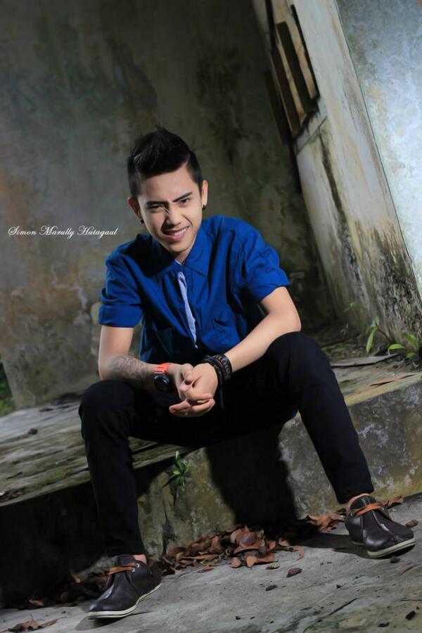 SimonMarully's tweet photo. thats right its me :D http://t.co/wsSR7iJwJU