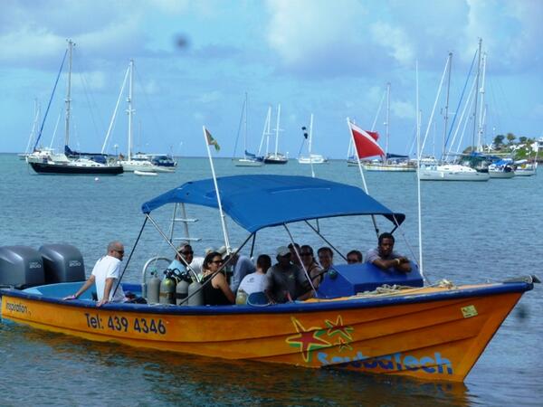 ScubaTechGND's tweet photo. Great snorkeling and scuba dive with our group of SGU Students. http://t.co/fVHFYCrQbZ