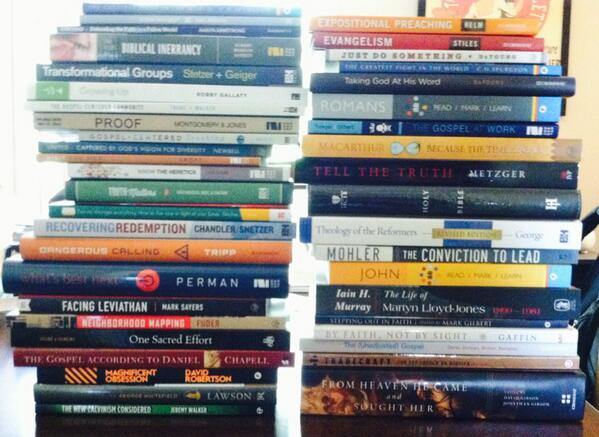 davewileycoyote's tweet photo. Another T4G and again.. need another bookshelf! Thank you #T4G #T4G14 and @timmybrister #bandofbloggers #fb http://t.co/e6heGZeDig
