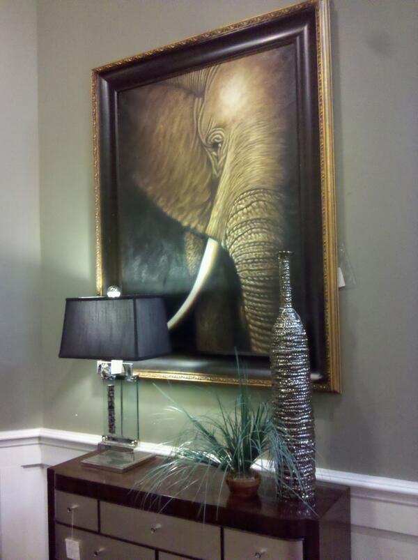 DesignSourceAZ's tweet image. New accessories have just arrived on the floor, be sure to check them out before they're gone @DesignSourceAZ