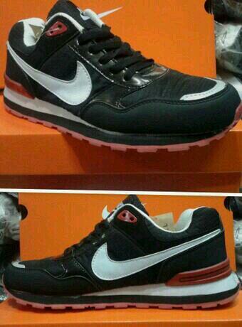 ney_shoes's tweet image. Sepatu nike #betterword black red just 295rb. Minat? Cek bio. Happy shopping ;) #olshop #semarang #cariproduk