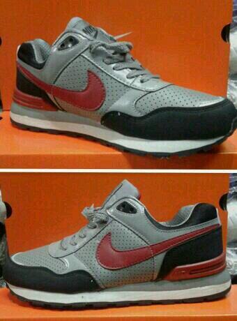 ney_shoes's tweet image. Sepatu Nike #betterword abu&quot; just 295rb. Minat? Cek bio. Happy shopping ;) #olshop #semarang #cariproduk