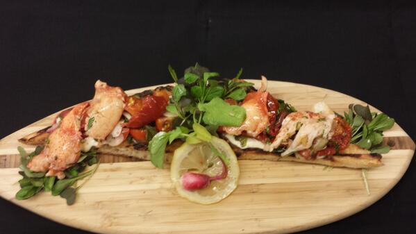 CMo_Momma's tweet photo. Come try our #lobsterbruschetta special tonight! @PortlandHarbor #EvesattheGarden http://t.co/TRTW0Y1TAI