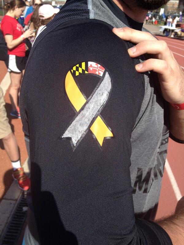 MBBvsCancer's tweet photo. Orange and gray ribbon to honor Zach Lederer (brain cancer) and Dwight Williams (leukemia) http://t.co/VFxMxUvWRM
