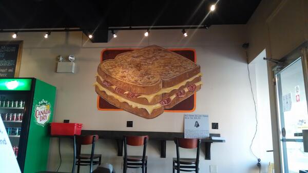 jesseagruber's tweet photo. Trying a new local place #grillycheese #datenight http://t.co/LP7zvrCO3N http://t.co/pLDKaYuaoa