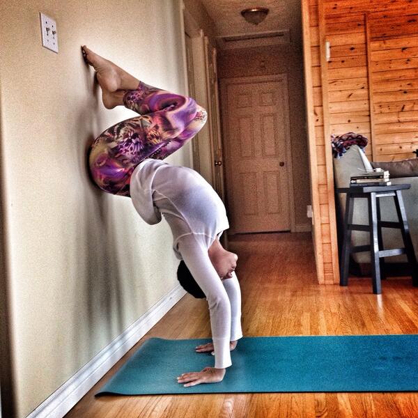 SpyderDean's tweet photo. "There is no list of things you can not do. There is only a list of things you do not try." #yoga #yogaeverydamnday http://t.co/Q3Hmkx2hoa