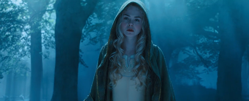 EllexFanning's tweet photo. Soy la bella durmiente ❤️ http://t.co/cpntcDAvEP