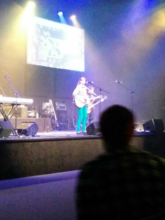 JoeOlesek's tweet photo. #pawitfwd Shelby Blondell rocking out for a GREAT cause. http://t.co/fSHCzTpYoV