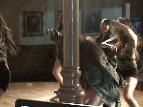 ArtOfStepping's tweet image. @alphaPhiGamma at #StrollIN2014 !!! First round in ladies!!