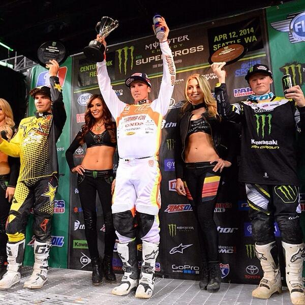 AaronLepin's tweet photo. 250 podium #seattlesx #tldcanada  http://t.co/6aPKByrPfq http://t.co/2POCU7KHeK