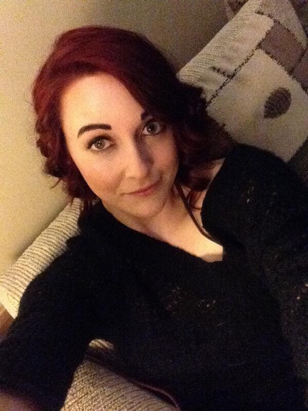 bjeanblake's tweet photo. Carnival of Beauty Redken hairs how tmrw! Lovin my new do! :) http://t.co/Xlre2uJ28C
