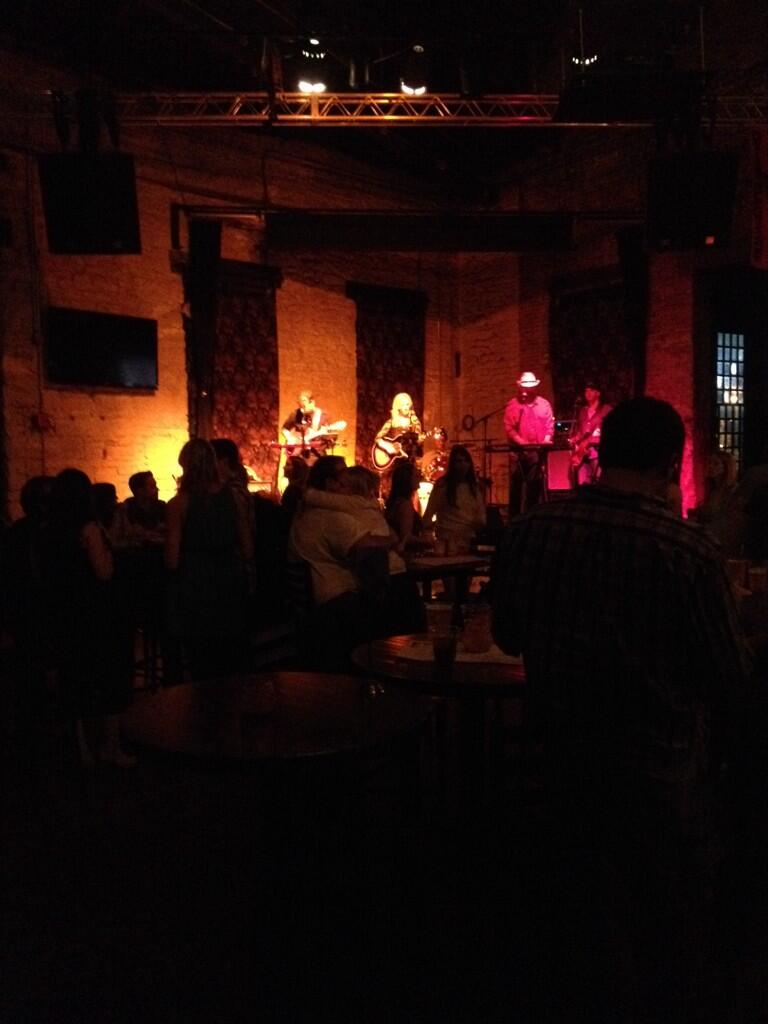 Embedded image permalink