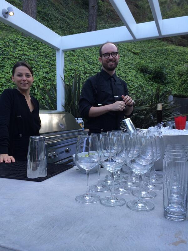 HeatherStormTV's tweet image. Serving wine &amp;amp; wood oven pizza tonight @BlackLABVenture #LABEvents #charityevent