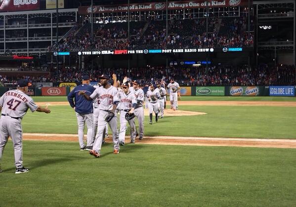 astros's tweet image. Handshakes and High Fives for the #Astros in Arlington! Final: 6-5. #SilverBoot