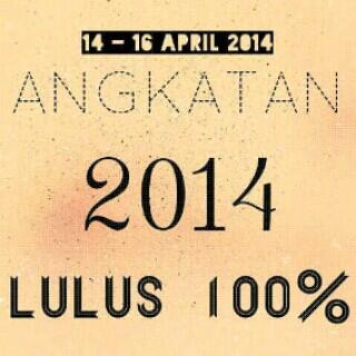Selamat berjuang untuk kalian semua yang besok menghadapi Ujian Nasional. Semoga semua lulus 100% amin😂😜