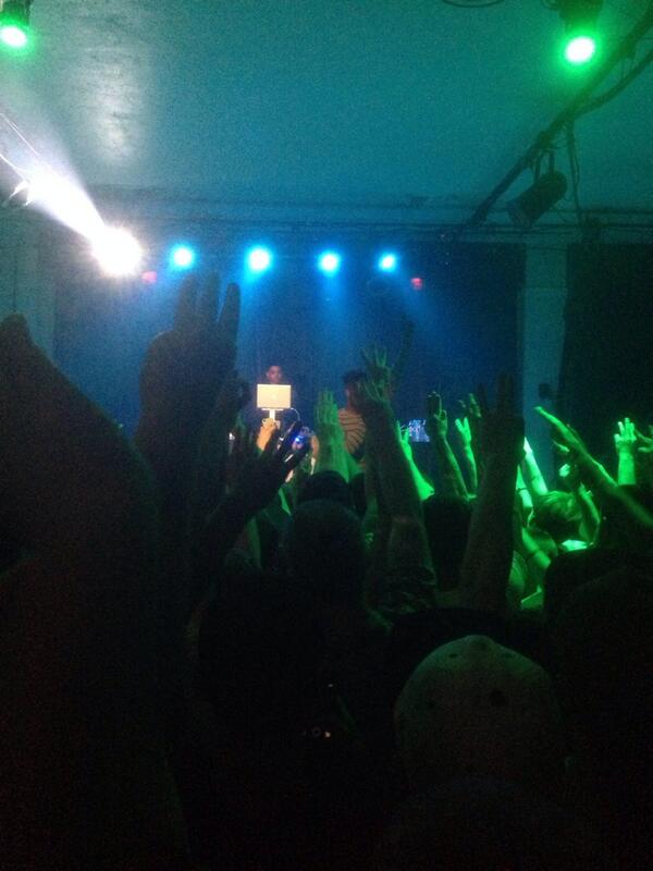 fansourcemusic's tweet photo. Schooolboy up next! If you are in Eugene and not at WOW hall, you’re missing out! #Oxymoron http://t.co/ePzrwPTVPV