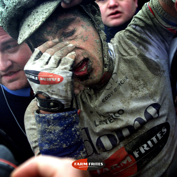 Mooie herinneringen: de Farm Frites wielerploeg won de Parijs-Roubaix in 2001 met een podium sweep: 1, 2 en 3!