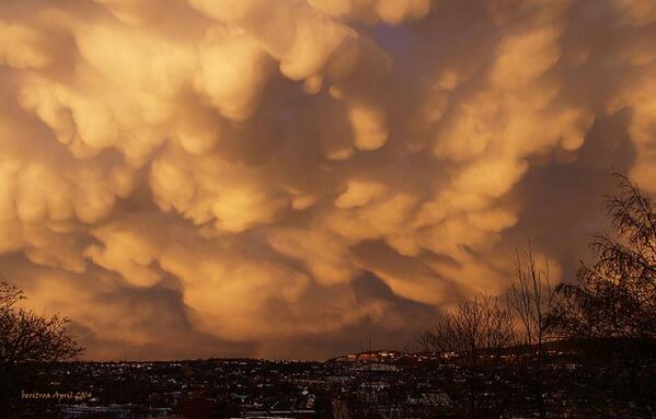 RJSzczerba's tweet photo. Trondheim, Norway had incredible mammatus clouds yesterday. http://t.co/ELlJSMlkew via B. Roaldseth. http://t.co/eWs3wBJ0Vu