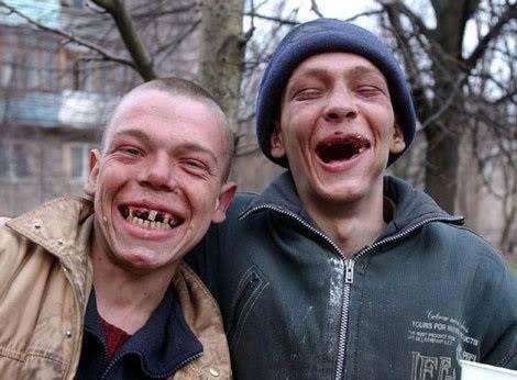 SundayShoutsFC's tweet photo. Liverpool fans buzzing with that result outside Anfield. http://t.co/CIqzNYn6xT