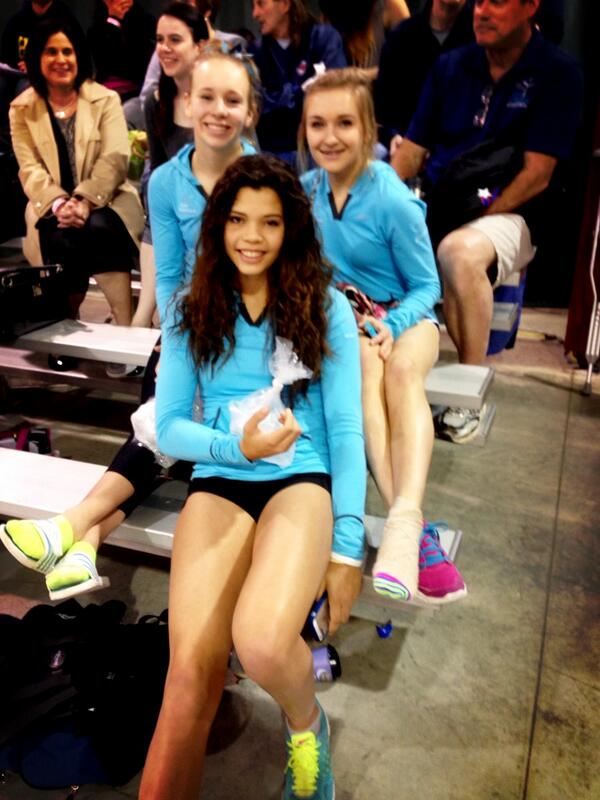 CarolBradfordMD's tweet image. The walking wounded supporting teammates at regionals #GAnation