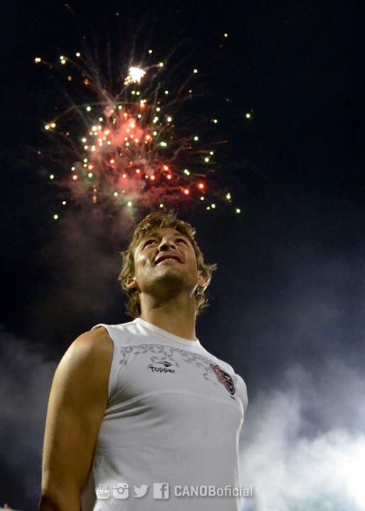 MaruCelis1's tweet image. Que lindo seria al Gringo como dt leproso #GabrielHeinze