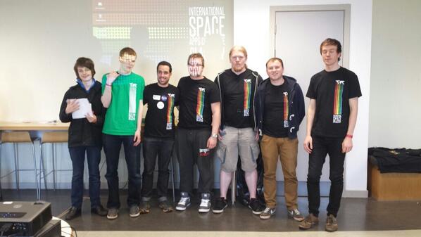 spaceappsgla's tweet photo. winning teams #ripple  and #martiannet http://t.co/ifdP08KFM4