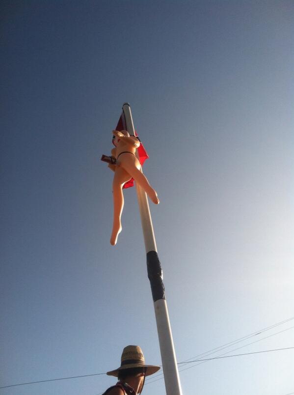 EMFPango's tweet image. Fucking rodeo