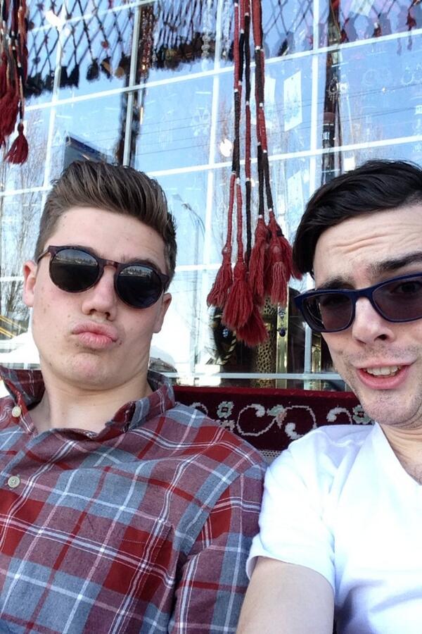 On Sundays we #selfie