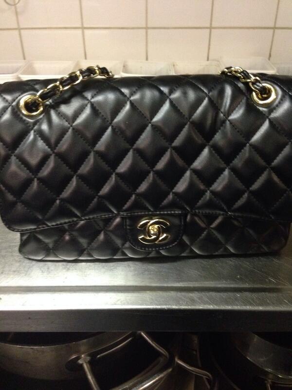 MetaPlat's tweet image. Leuke tas gekocht vandaag op de veiling van Sonja bakker!!