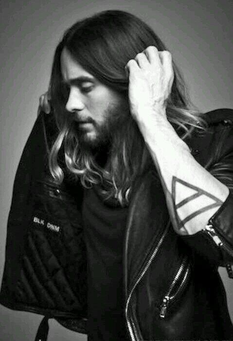 LV_on_Mars's tweet image. Jared #fourtwonine