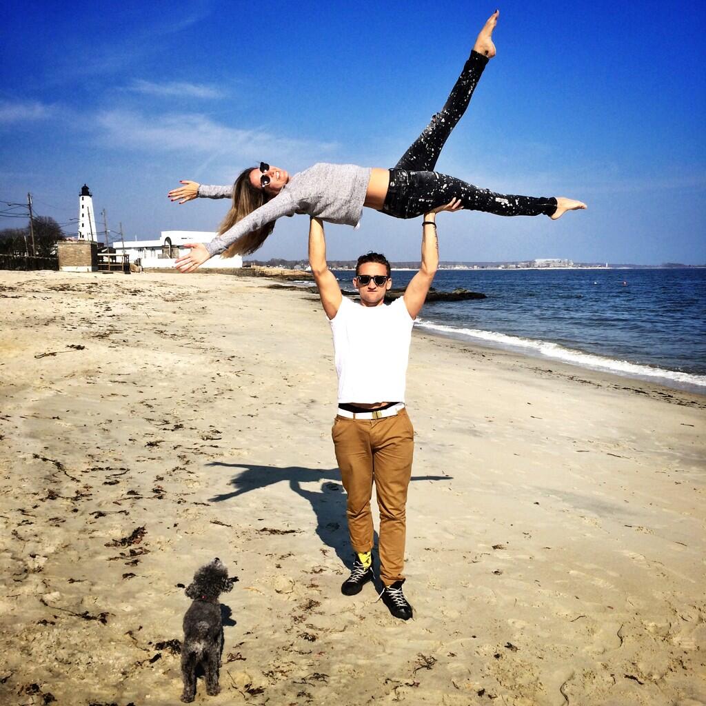 Casey Neistat On Twitter Sunday Afternoon Workout At The Beach Casey Neistat On Twitter Sunday Afternoon Workout At The Beach Http T Co W5hjydane4