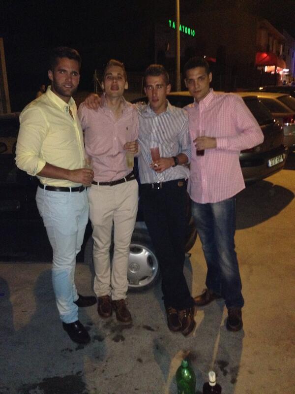 Lusoo91's tweet photo. Terminando el domingo de Ramos...😜 http://t.co/dIeXGw4ydU