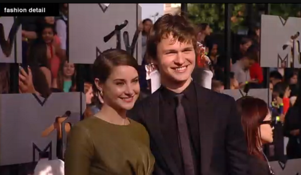 PageToPremiere's tweet photo. Our Hazel and Augustus of @TheFaultMovie, @ShaileneWoodley and @AnselElgort! #LittleInfinity #TFIOS http://t.co/o7juu4yJzh
