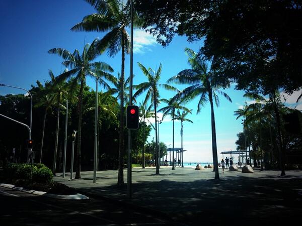 ijmullen's tweet image. Cairns is open for business after #TCIta. Looking beautiful as always @WINNews_CNS