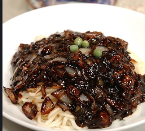 오늘은~ 블렉데이!! 저와함께 자장면 먹어주실 분 있나요?? 솔로들 함께 자장면 먹어요!!!!!