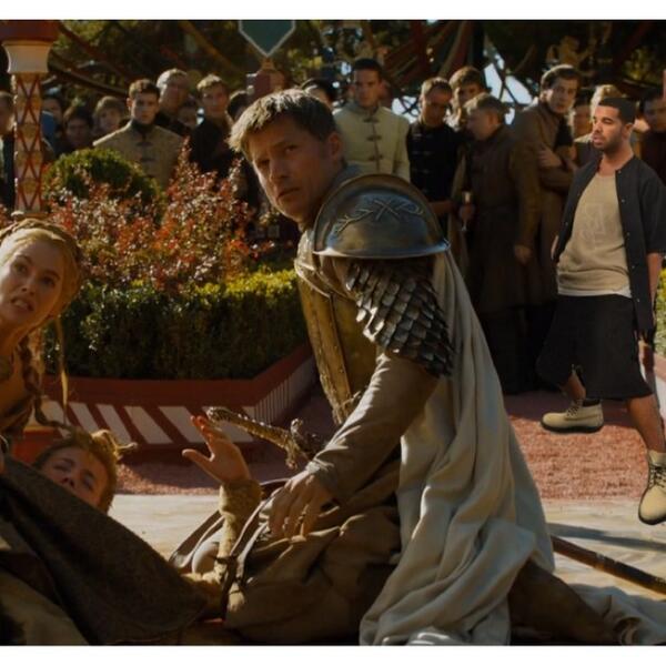 ya boi drake got loose at the wedding doe