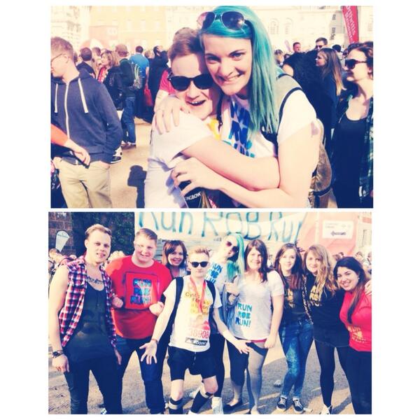 KimJobsonPhoto's tweet image. Emotional day watching the marathon yesterday Supporting my Bessie @RunRobbieRun 😁👍 #proudfriend