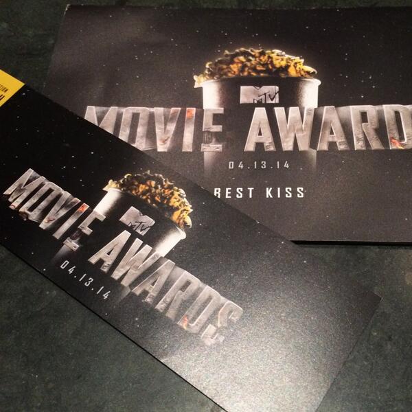 What a crazy night! Thanks to all the fans who made it possible! #mtv #MovieAwards