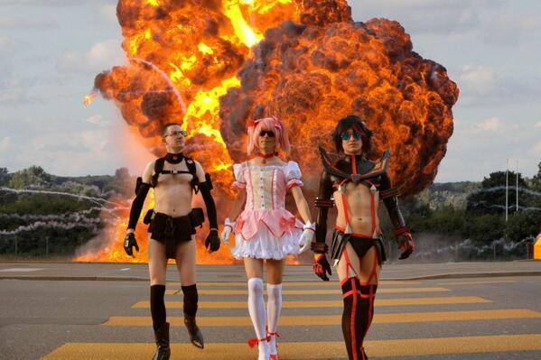 kurokku's tweet photo. Wir machen bald einen Film ! http://t.co/Ca0n2XoNQd