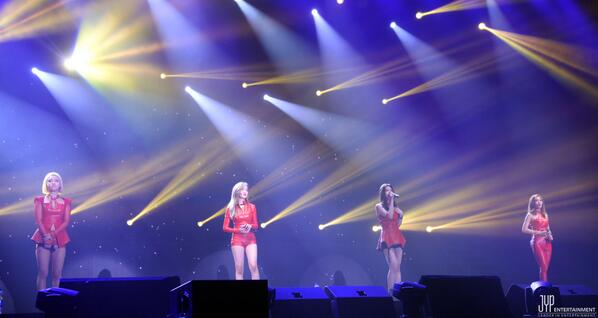 2014 #missA Beijing Concert!
현장의 열기를 여러분께 전합니다!
Let's enjoy the Special Cuts!
More photos on on.fb.me/1m0eV7H