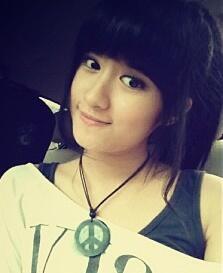 Ochi;)