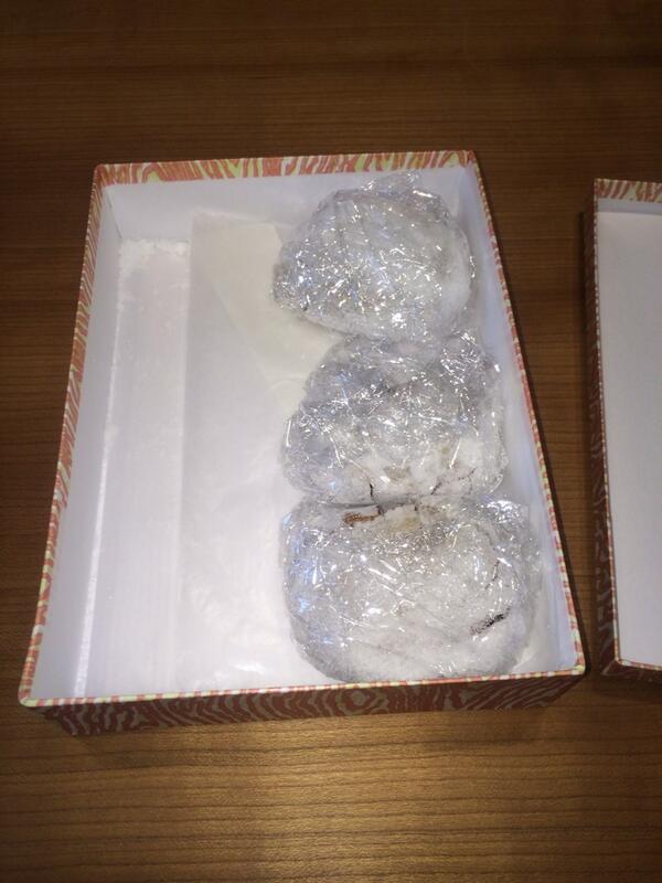 uco40182's tweet photo. 超ハイカロリー饅頭出会った！
福島の須賀川名物くまたぱん。 http://t.co/EpWrYmf9Mg