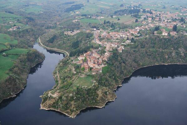 Loire Tourisme tweet media