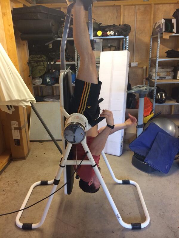PaddyHAJames's tweet photo. Joe just hanging out #Mongfrey http://t.co/FB8FjBlXMl
