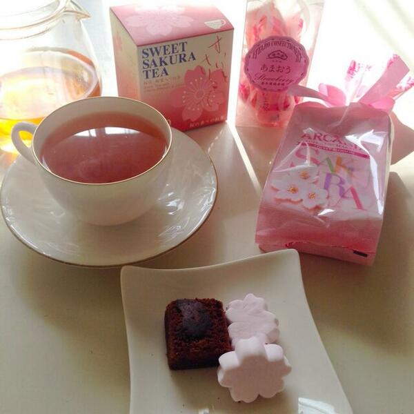 fairyszz's tweet photo. ชาจากดอกซากุระ #เจแปนสไตล์ http://t.co/XAkO1EYcY3