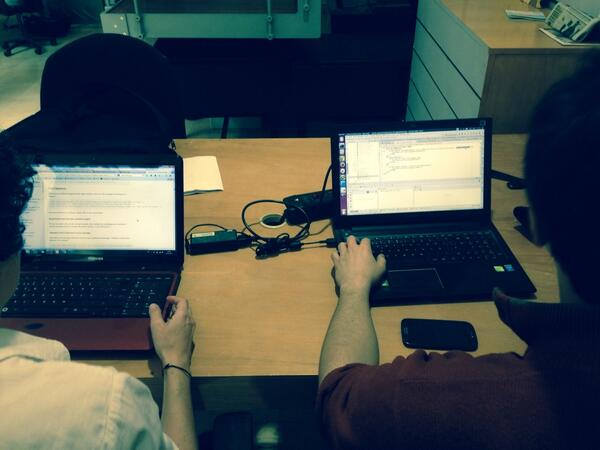 kuorumorg's tweet image. Nuestros desarrolladores estos días en @utopic_us #Coworking #CodeForDemocracy