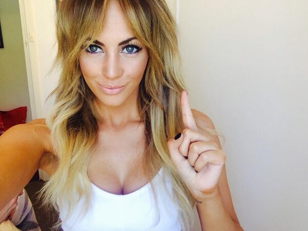 5SOSMaria5H's tweet image. I LOVE YOU @sjademusic 
YOU ARE SO AMAZING AND BEAUTIFUL #UP #SJUP #SamanthaJade