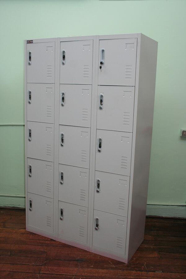 EasyHubLtda's tweet image. Locker Metálico Importado, disponibilidad inmediata #lockermetalico #casillerosmetalicos #lockersmetalicos