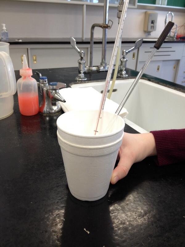 KaitlinJaffray's tweet photo. @MsFosterJP #PhysicsWars http://t.co/KpHGUM5bxz